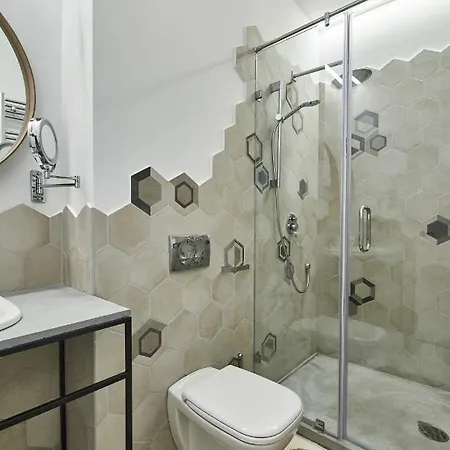 Apartman Orangehomes Unique Design 3 Bathrooms Flat