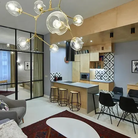 Orangehomes Unique Design 3 Bathrooms Flat Budapest