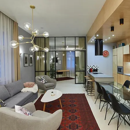 Orangehomes Unique Design 3 Bathrooms Flat شقة بودابست